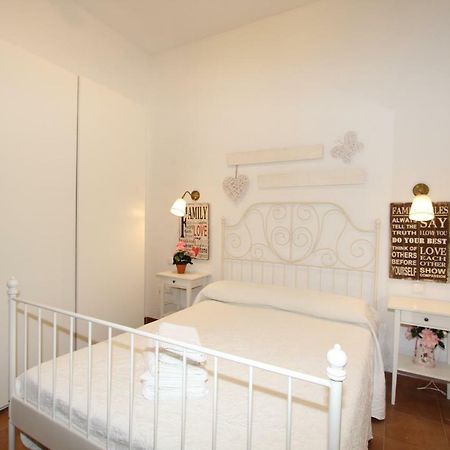 Apartamento Ollerias Malaga Ngoại thất bức ảnh
