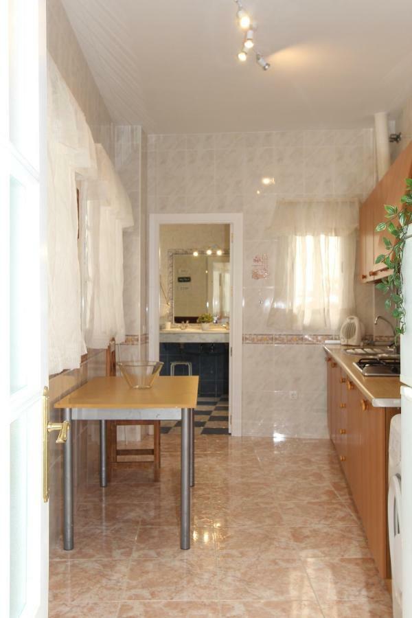 Apartamento Ollerias Malaga Ngoại thất bức ảnh