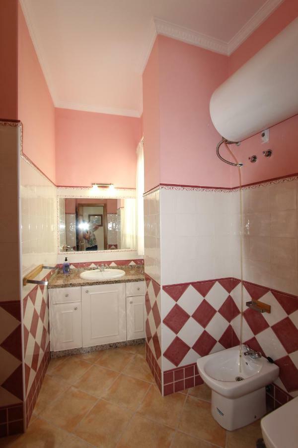 Apartamento Ollerias Malaga Ngoại thất bức ảnh